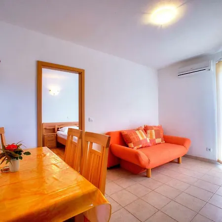 Apartment D&i